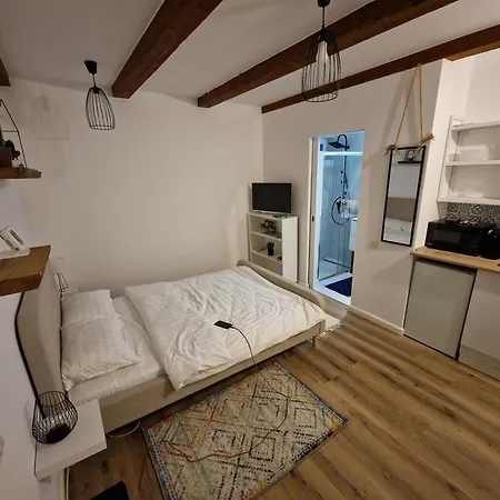 Middle Апартаменты Брашов